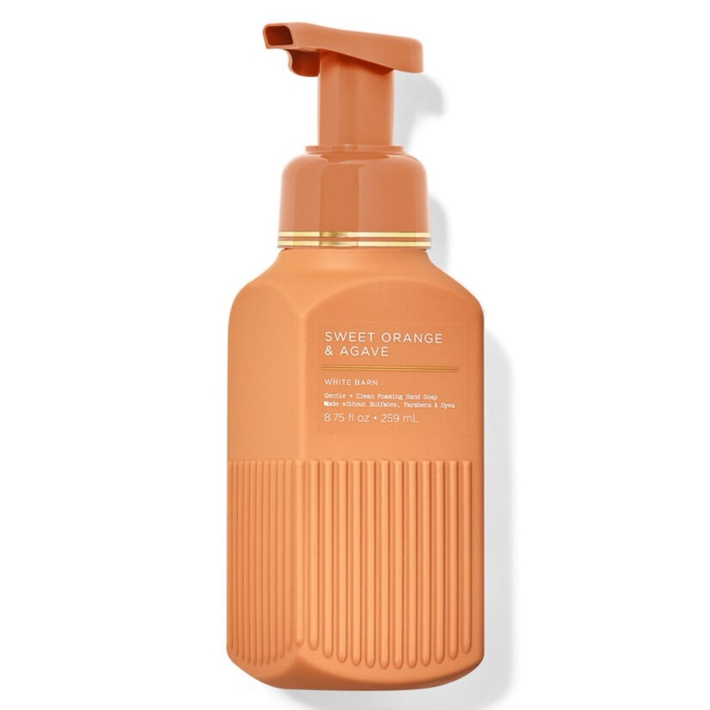 Bath & Body Works Gentle & Clean Foaming Hand Soap (new with tags)
